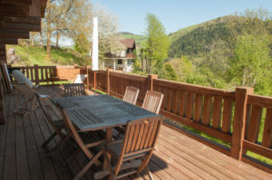 Chalet-Les-Lucioles-Terrasse-Prestige-Chalets